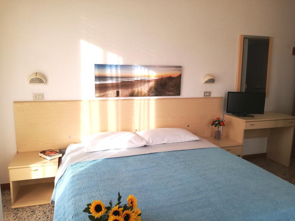 Hotel Marilena Viserbella di Rimini Zewnętrze zdjęcie